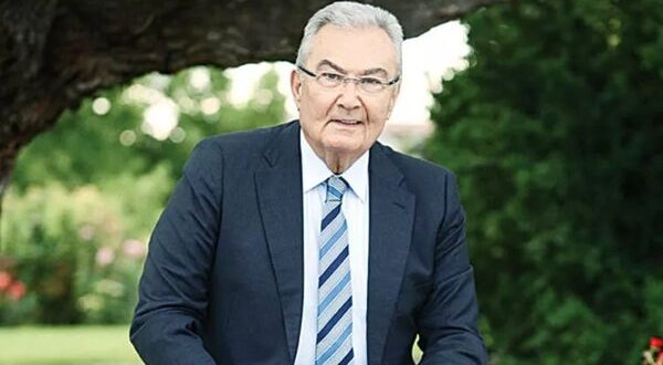 Eski CHP Genel Başkanı Deniz Baykal hayatını kaybetti