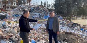 “NURDAĞ BELEDİYE BİNASI YIKTIRILDI, DELLİLER YOK EDİLİYOR!”