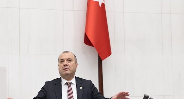 CHP TEKİRDAĞ MİLLETVEKİLİ DR. İLHAMİ ÖZCAN AYGUN, “8 MART DÜNYA EMEKÇİ KADINLAR GÜNÜ” NÜ KUTLADI