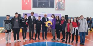 Mustafa Helvacıoğlu: “Keşanlıların en yüce tarafı sokak hayvanlarını korumasıdır”