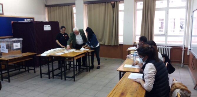 Oylar yine aynı sandıkta kullanılacak