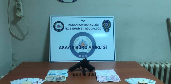 Keşan’da aranan şahıslar yakalandı