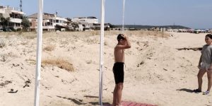 ERİKLİ SAHİLİ’NDE “ÜCRETSİZ DUŞ ALANLARI” HİZMETE GİRDİ
