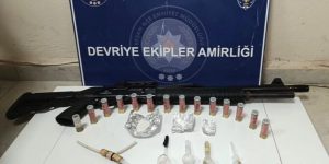 Silah ve uyuşturucu yakalandı