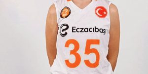 Filenin Keşanlı Sultanı Duru Zambak, Eczacıbaşı’nda forma giymeye başladı