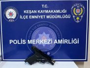 Keşan’da silah ve tabanca yakalandı