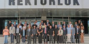 “TRAKYA ÜNİVERSİTESİ REKTÖRLÜĞÜNDE İLK YIL: DEĞERLENDİRME VE GELECEK PERSPEKTİFİ”