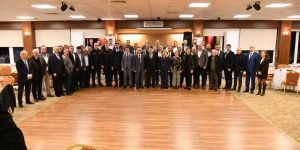 Muhtarlar yemekte bir araya geldi ..