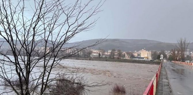 Bulgaristan Kırcaali’de Kırmızı Alarm