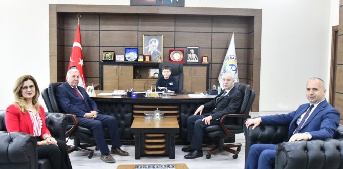 Keşan Belediyesi’nde 23 Nisan Geleneği: Koltuk Bilge Kağan’a Emanet